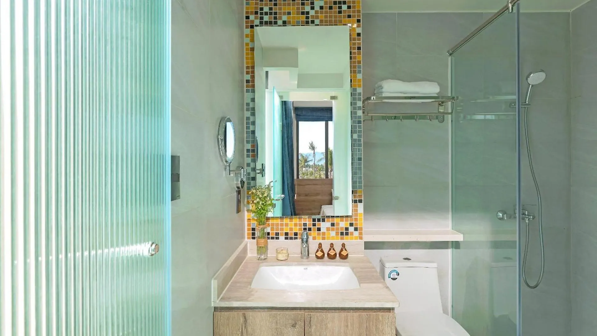 Apartment Cozy Front Beach House Wid Private Beach Nha Trang