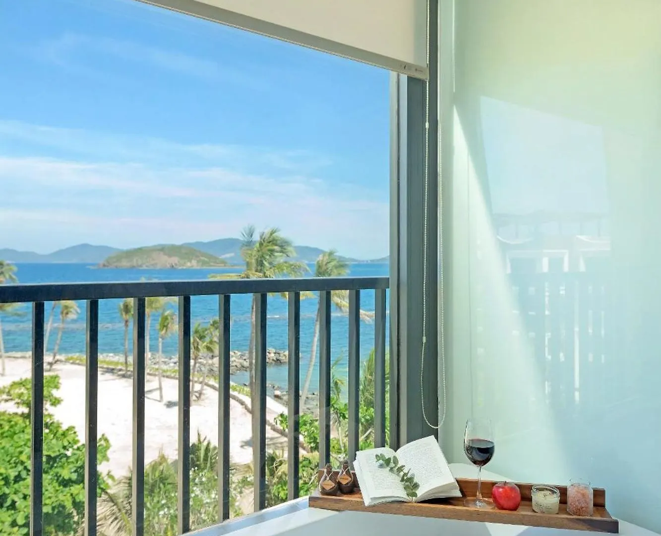 Apartment Cozy Front Beach House Wid Private Beach Nha Trang Vietnam