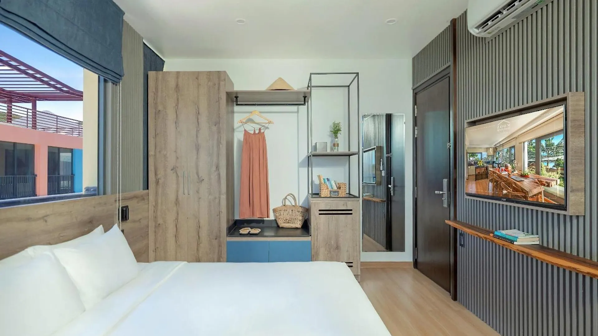 Cozy Front Beach House Wid Private Beach Nha Trang Apartment