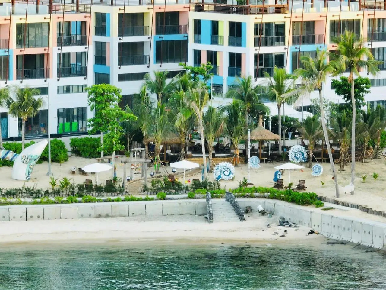Cozy Front Beach House Wid Private Beach Nha Trang 0*,  Vietnam
